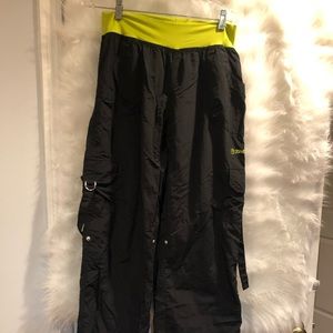 Zumba Wear Black and Green Cargo Pants